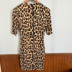 Alice+Olivia   Cheetah print dress in Size 0